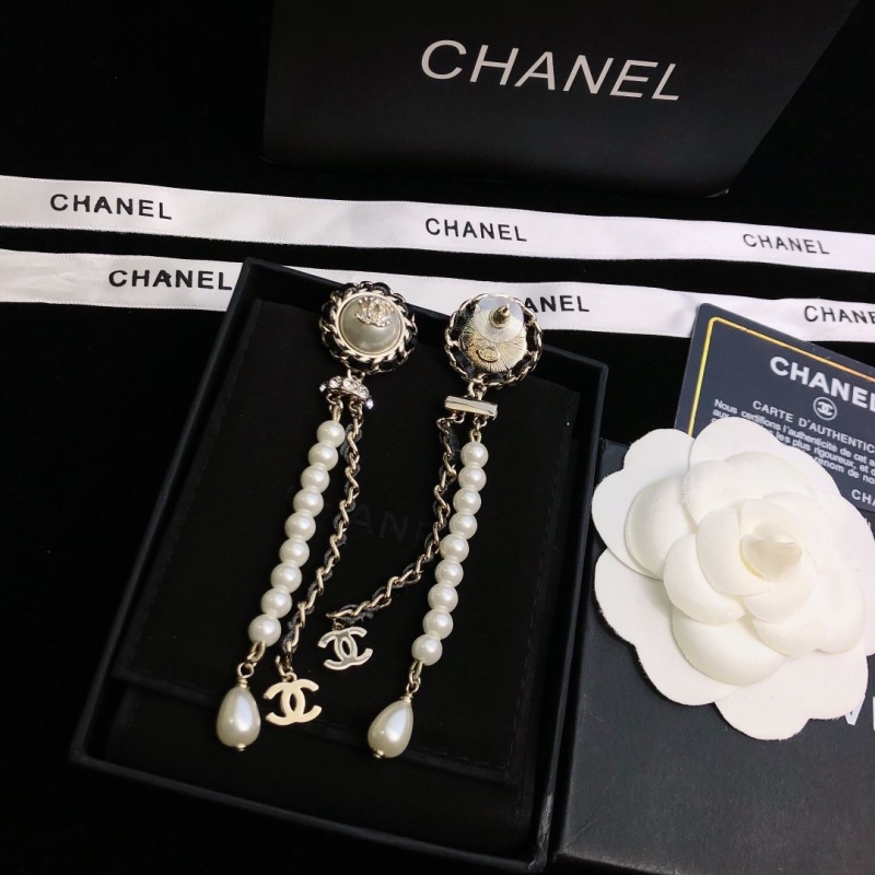 Ch**el earrings